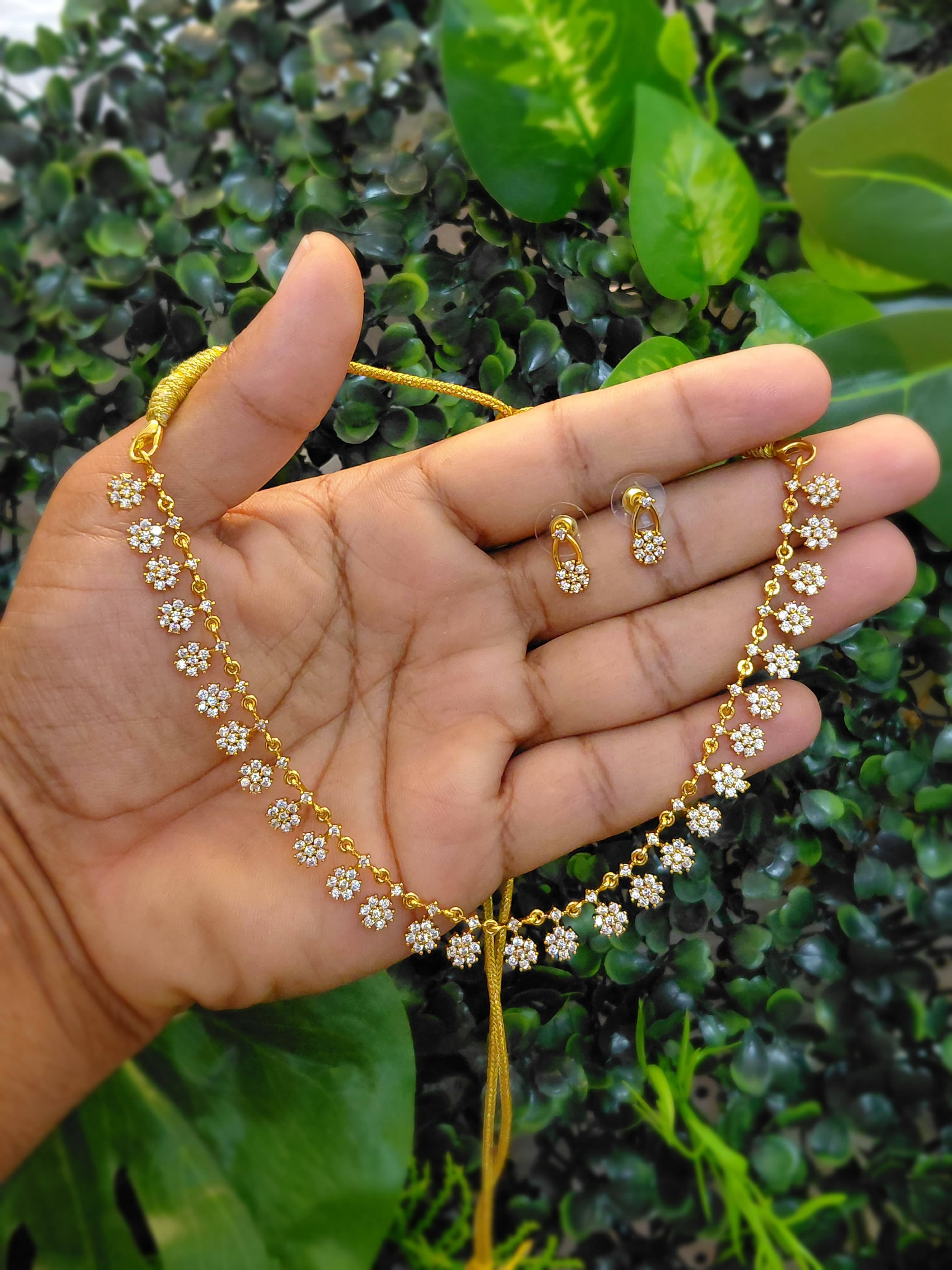 Flower AD stone necklace  set