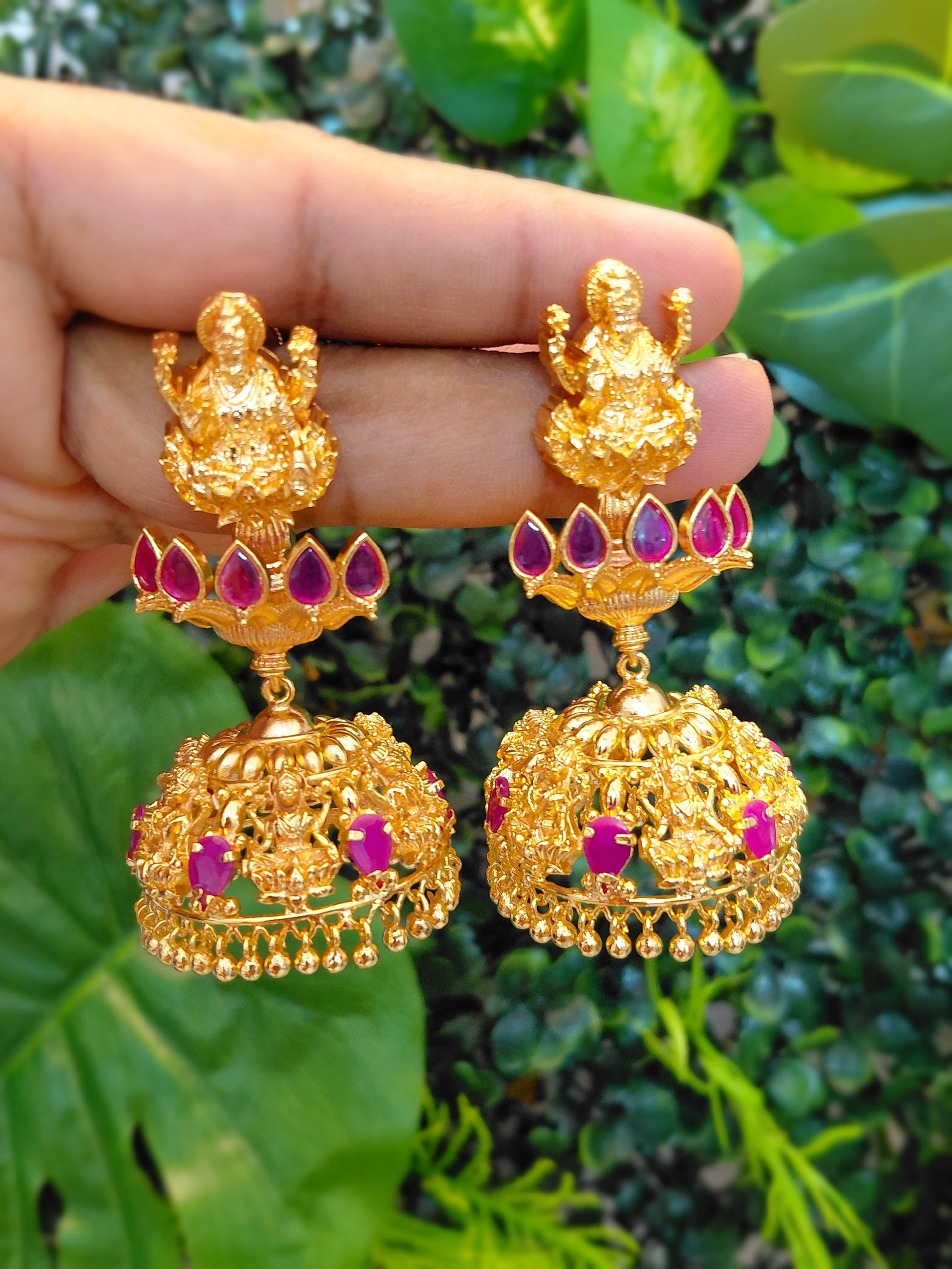 Lakshmi vilak jumkha